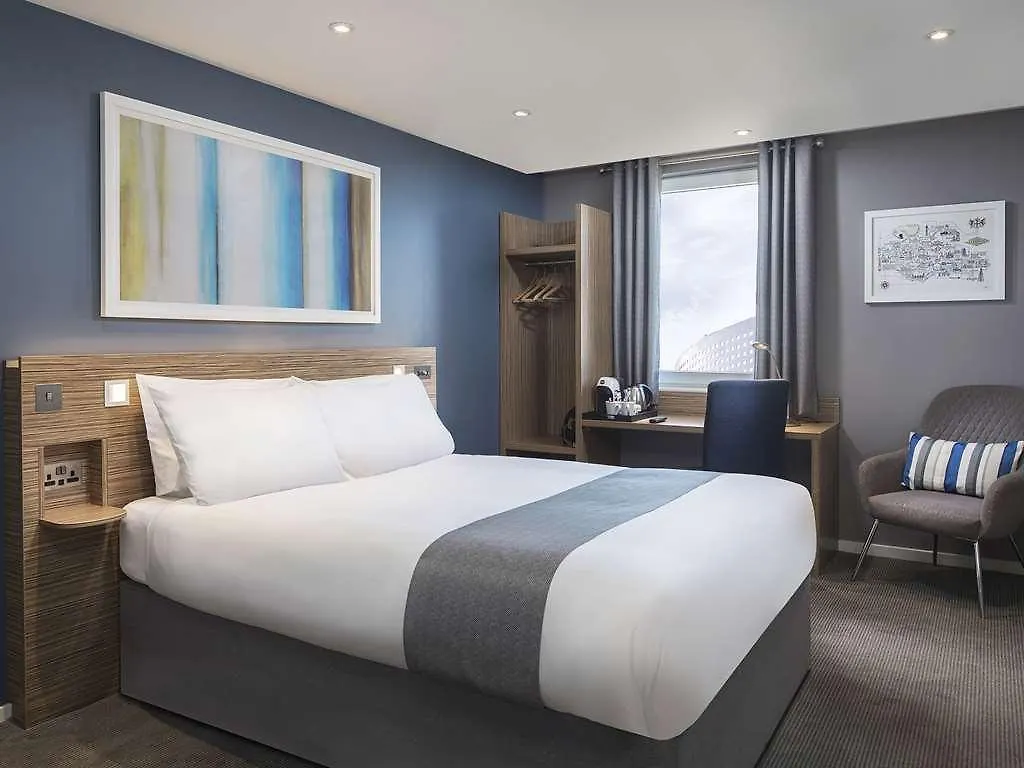 Travelodge London Central Tower Bridge Hotel
